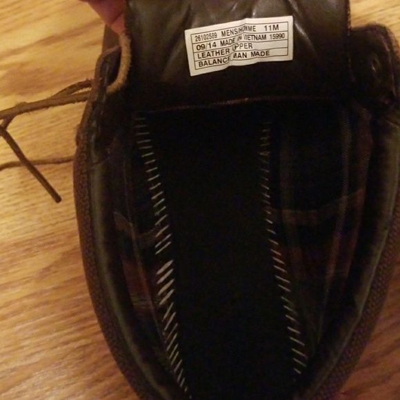 Clarks - Picture 3 of 3